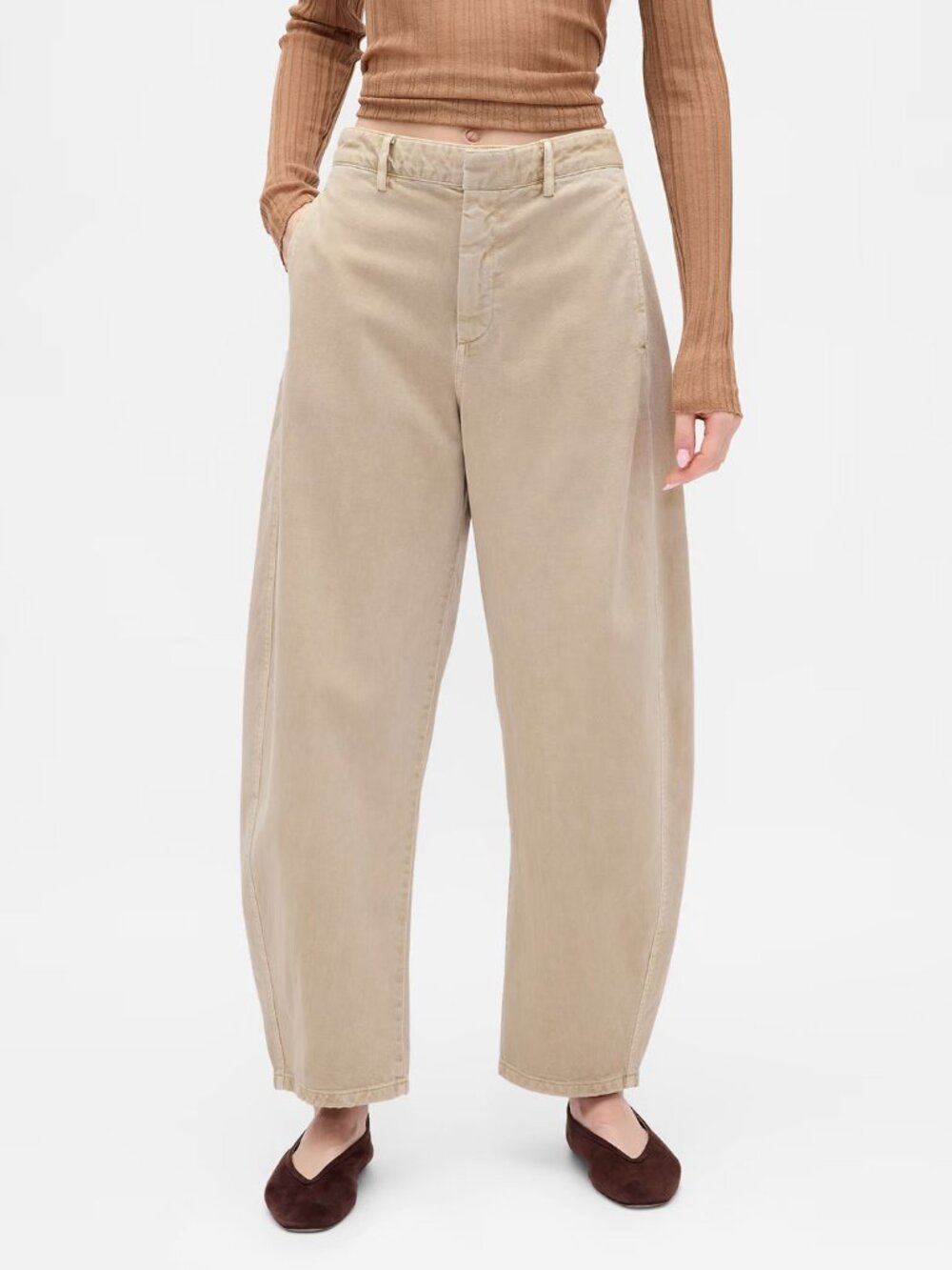 Gap Mid-Rise Twill Barrel Pants 4